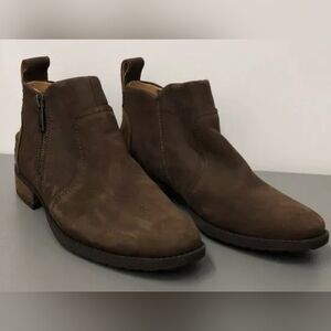 UGG Aureo II Brown Leather Ankle Boots Size 6 Waterproof Side Zip Exc MSRP $140